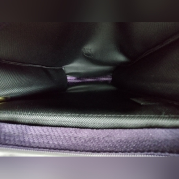 NEW Yves Saint Laurent Parfums Cosmetics Bag - Picture 3 of 4